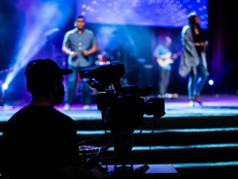 Mastering Budget-Friendly Concert Photography: A Comprehensive Explainer for Enthusiasts