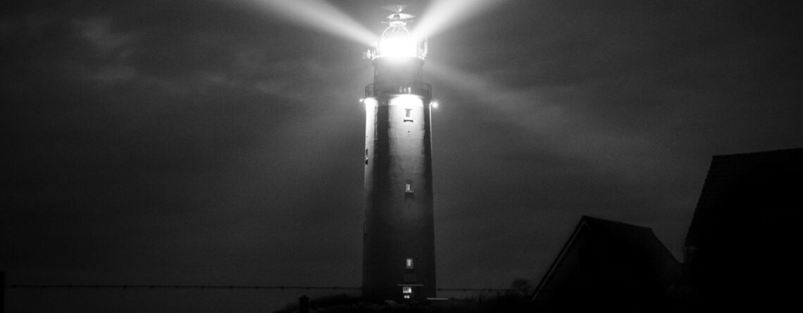 Mastering Minimalist Night Photography
