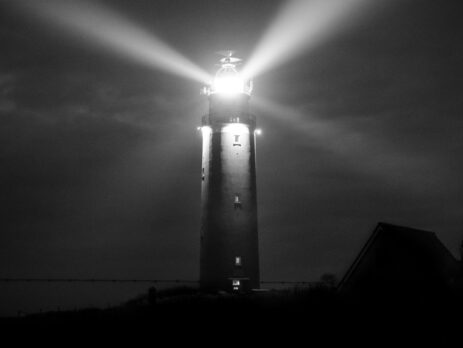 Mastering Minimalist Night Photography